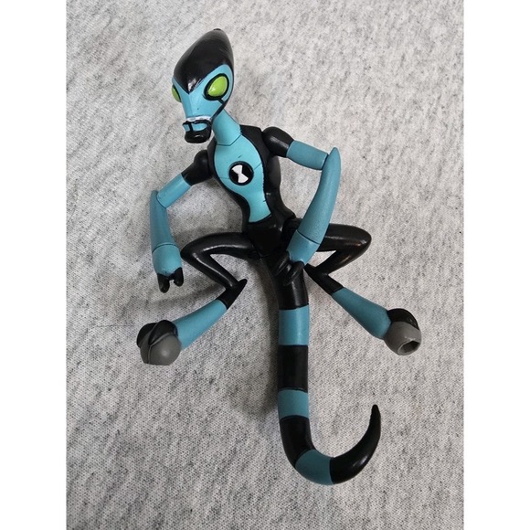 Playmates Toys Other - Ben 10 XLR8 Action Figure Cartoon Network 4" Playmates Speed Alien